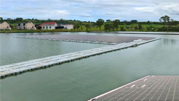 Floating PV Power Plant System On Water, HDPE Plastic Blow Molding