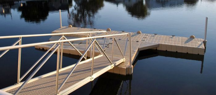 Modular Lake Pontoon Boat Dock on Water, HDPE Plastic Blow Molded