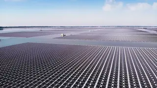 Floating Solar Power Farm System, Floating Solar Panel Array