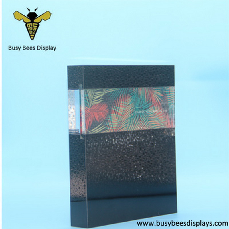 New Customized Design Acrylic Display Stands and Signs Trophy