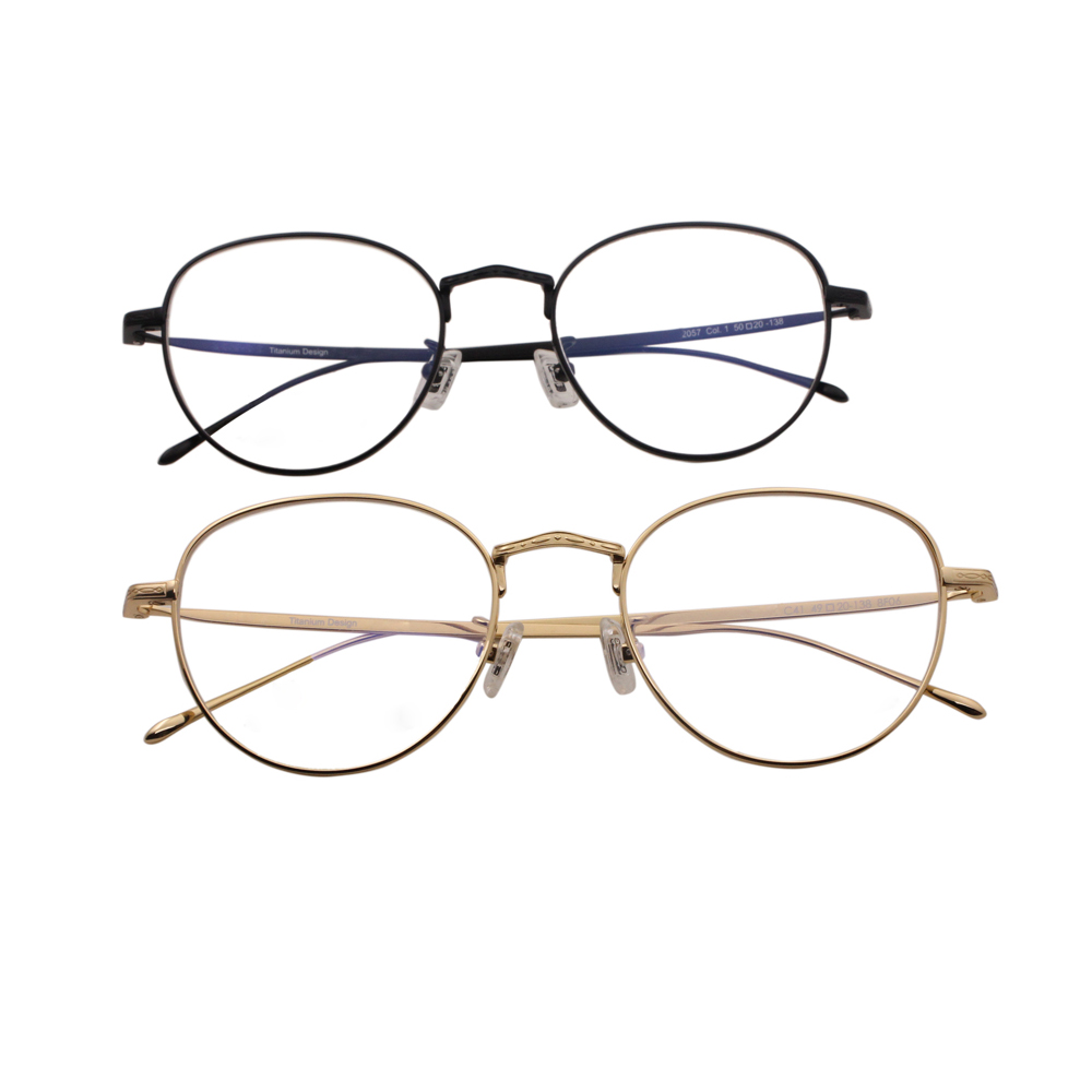 Retro Round Titanium Unisex Glasses