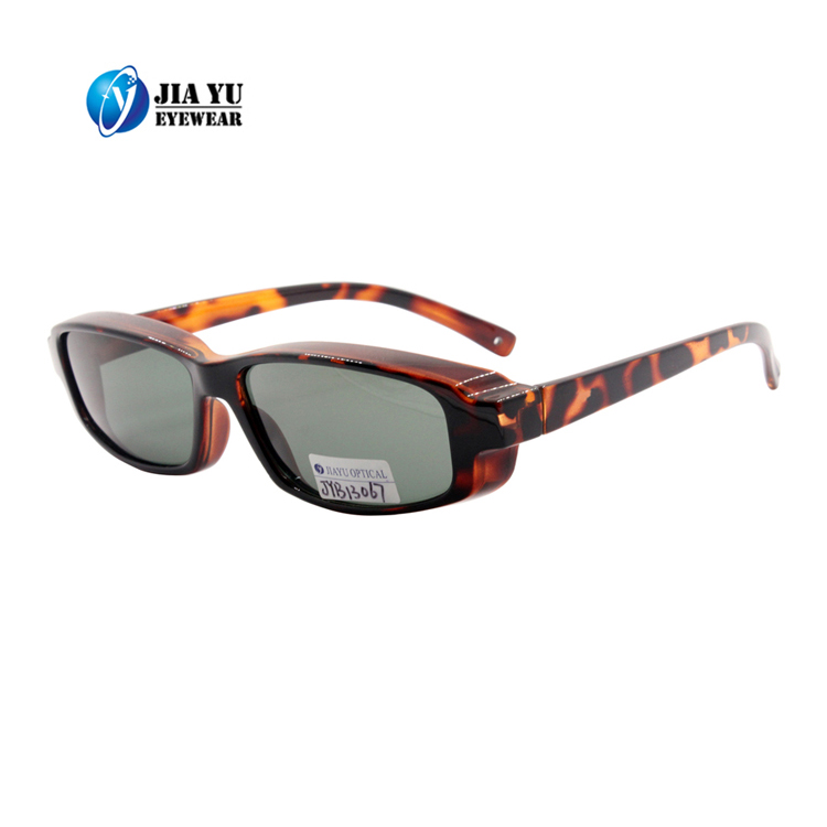 Newest Trending Fashion Custom Logo UV400 Polarized Fit Over Sunglasses for Men