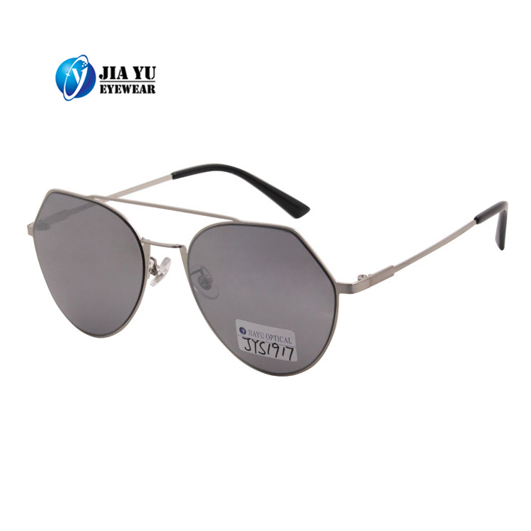 Famous Brand Special Design Fashion Mirrored Lenses Protection Double Bridge Metal Sunglasses