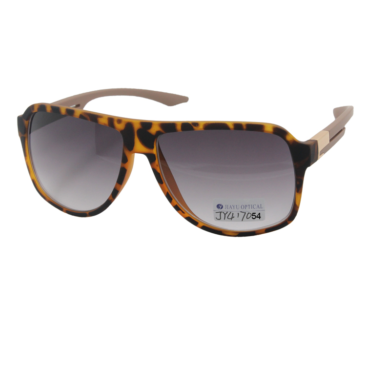 2020 New Design Custom Logo Luxury Plastic Polarized Sunglasses