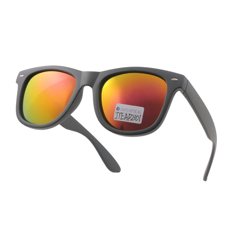 High Quality Plastic Wholesale Wayfarer Custom Sunglasses With Spring Hinge