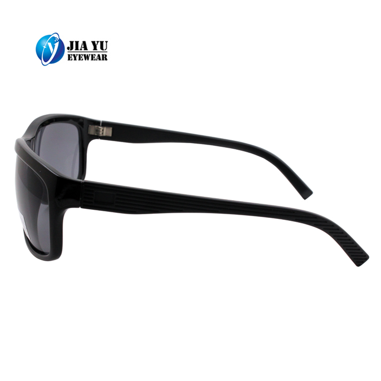 Hight Quality Fashion Black  UV400 Polarized sunglasses