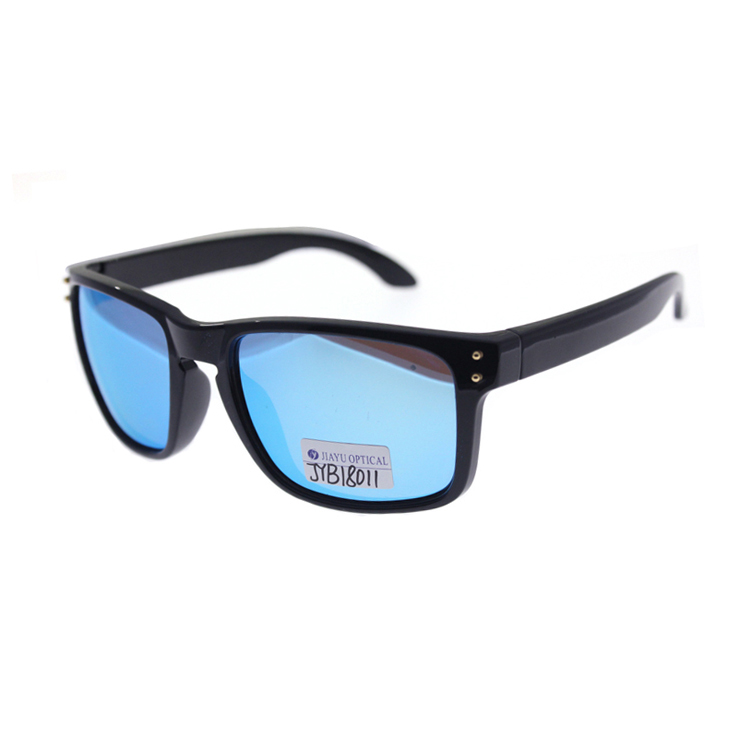 Hot Sale Classic Sun Glasses Rivet Fashion Sunglasses for Men