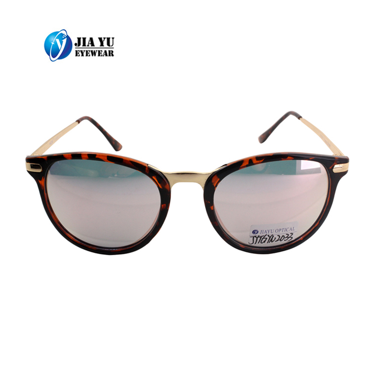 New Style Popular Plastic Outdoor  UV400 Polarized  Womens Vintage Sunglasses