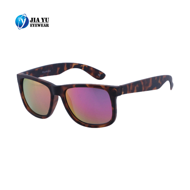 Xiamen Factory Fashion Plastic Wayfarer Sunglasses