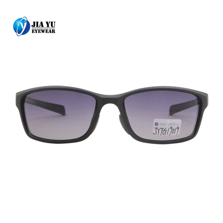 Xiamen Factory Stylish UV 400 Polarized Plastic Outdoor Black Sunglasses