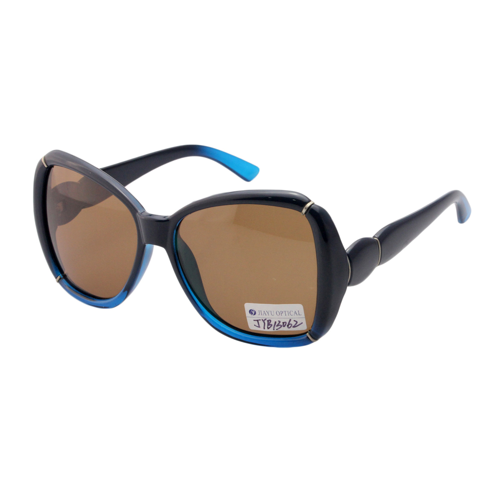 Xiamen Manufacture Fashion Polarized  Designer Oversized Women Plastic Sunglasses