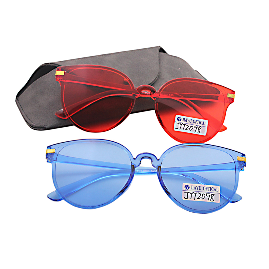 Free Sample Custom Logo Anti Scratch Sunglasses