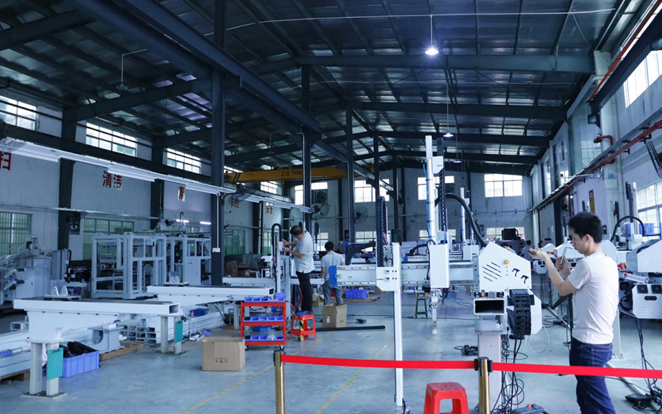 robot-workshop-tour.jpg