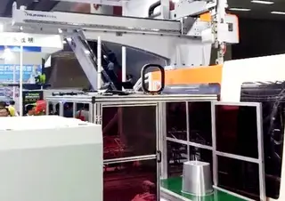 RUNMA Robotic Arms in the Spotlight at Chinaplas