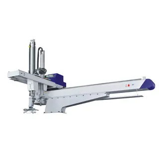 Linear Robot Arm for Injection Molding Machine