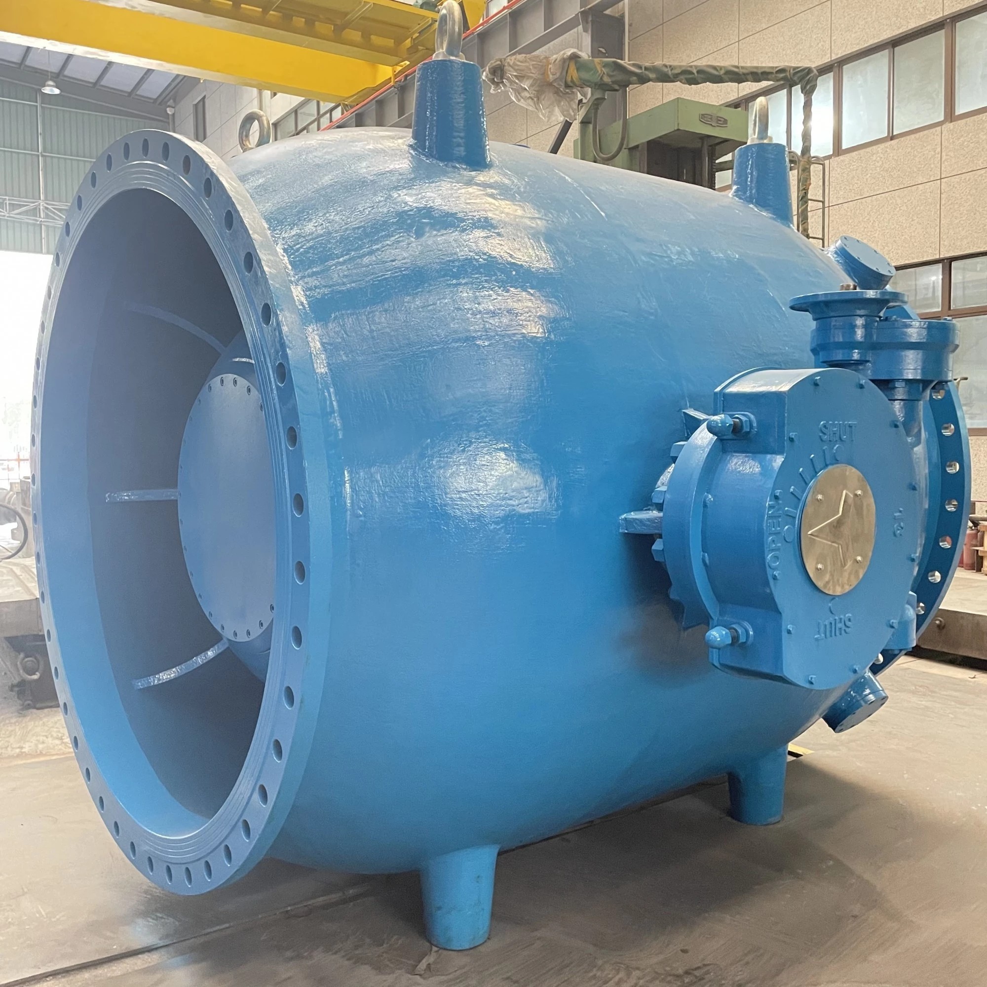 Piston Flow Regulator, Ductile Iron QT450-10, DN1800, PN16