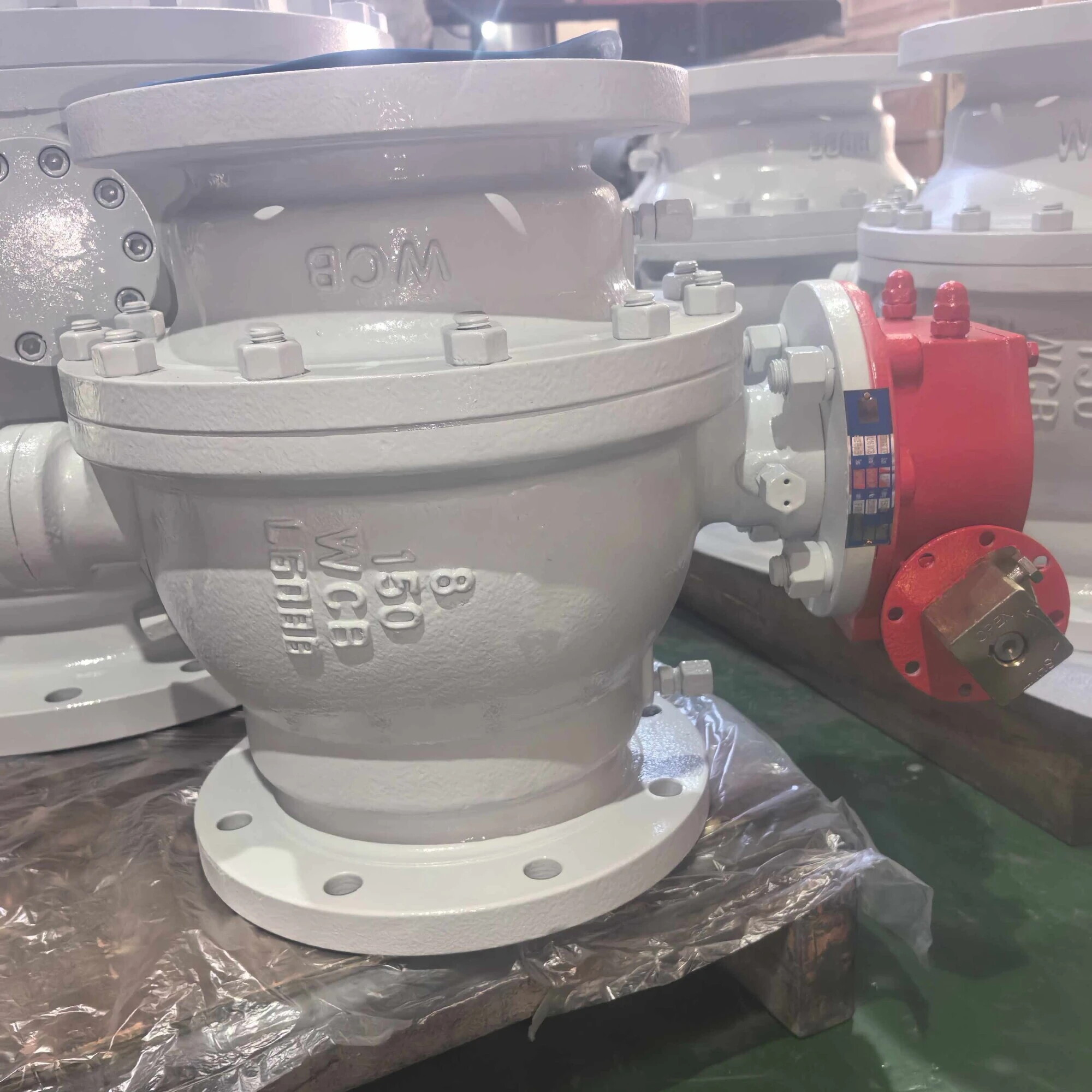 API 6D Side Entry Ball Valve, A216 WCB, 8 Inch, 150 LB, RF