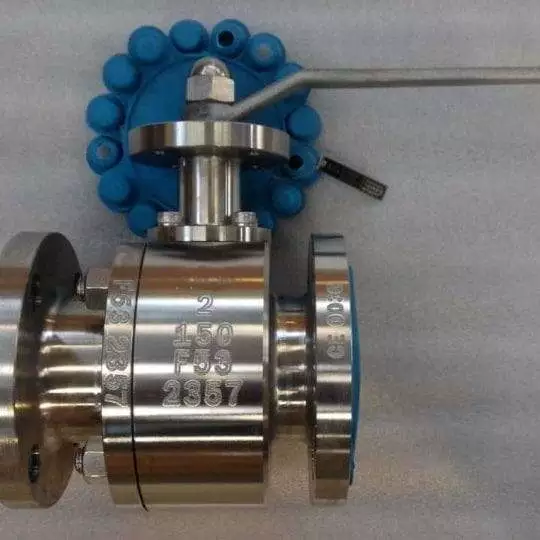 API 608 Válvula de esfera, ASTM A182 F53, 2 polegadas, classe 150 lb, RF