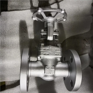 ASTM A105N Gate Valve, Rising Stem, 1-1/2 Inch, 300 LB, BW