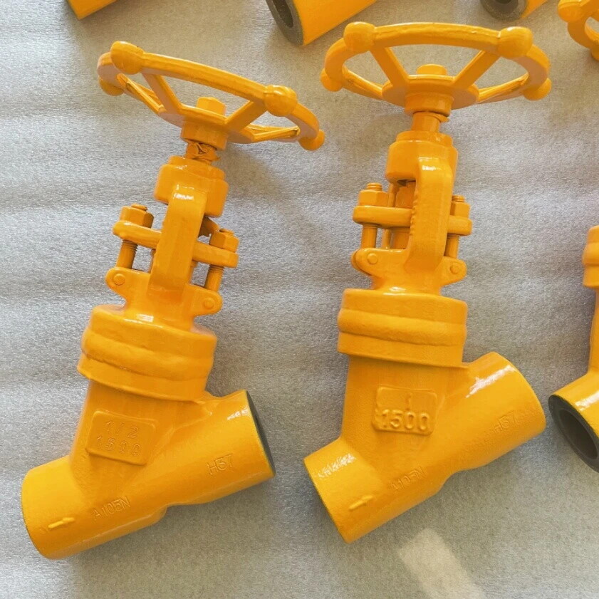 Welded Bonnet Y Globe Valve, A105N, 1/2 IN, 1500 LB, API 602