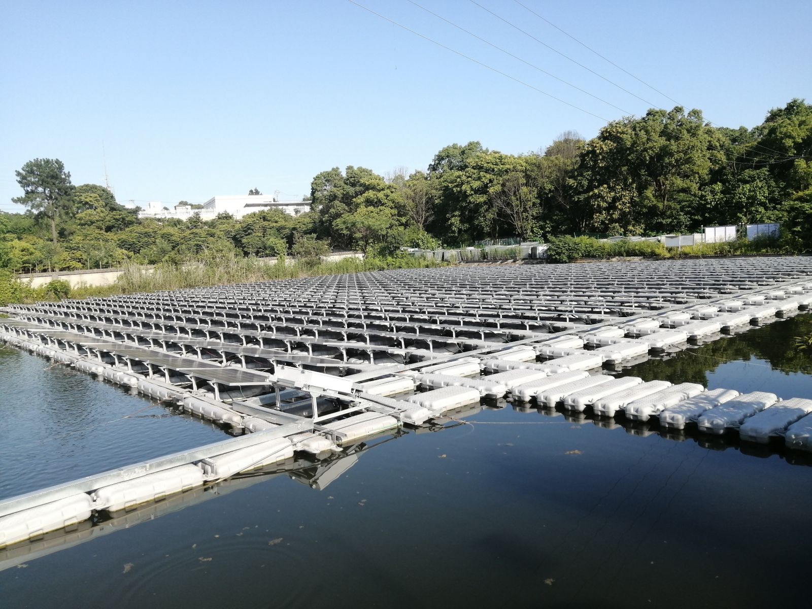Here Are Some Challenges that Floating Solar Facing