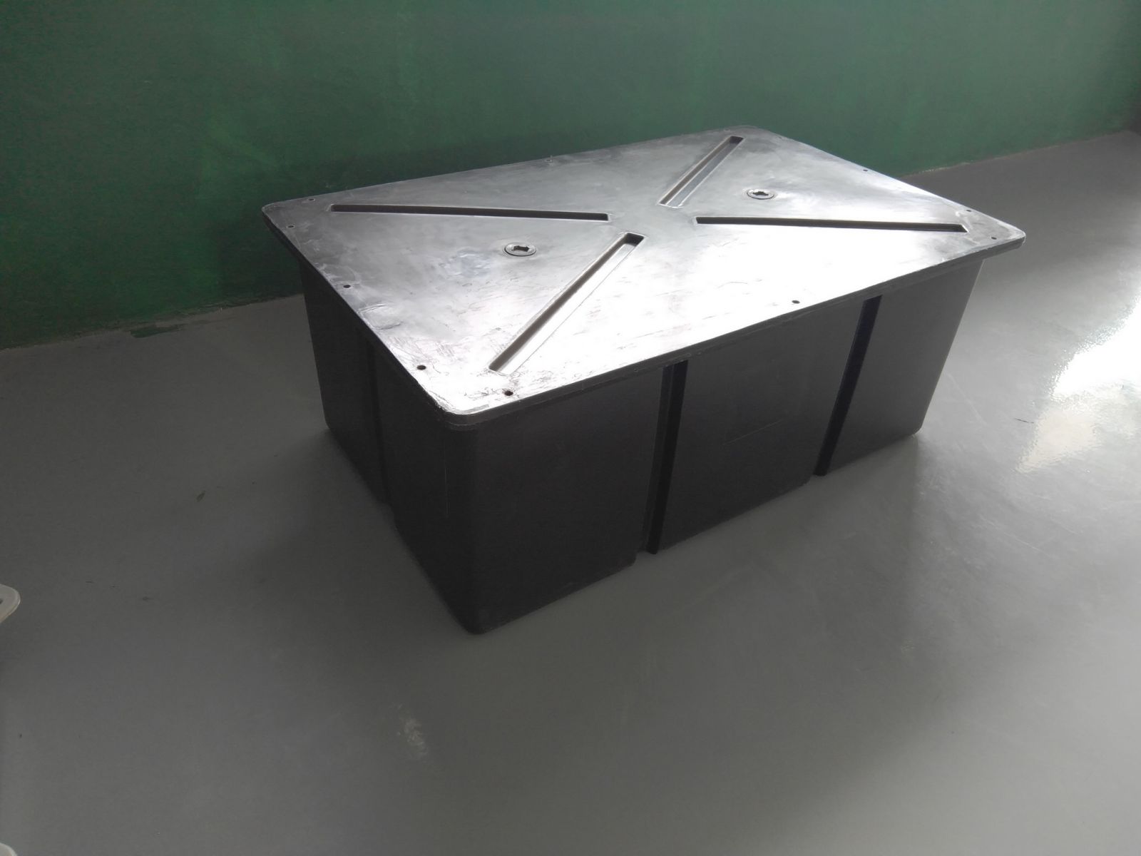 HDPE Floating Box
