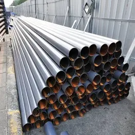 Performance Difference Between Seamless Pipes & Traditional Pipes