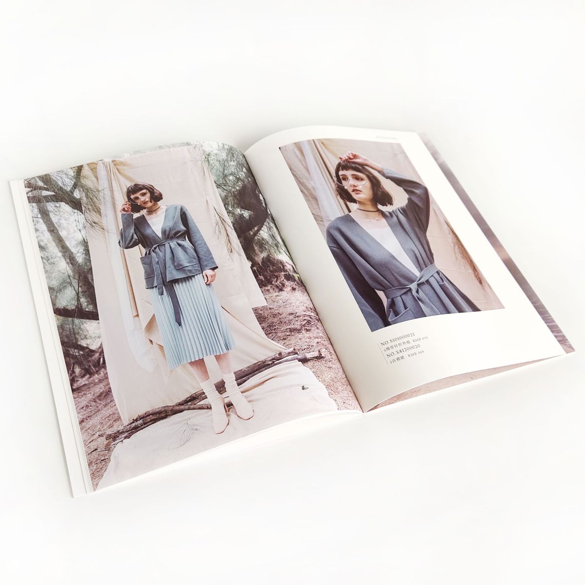 CC006 Product Display Brochure