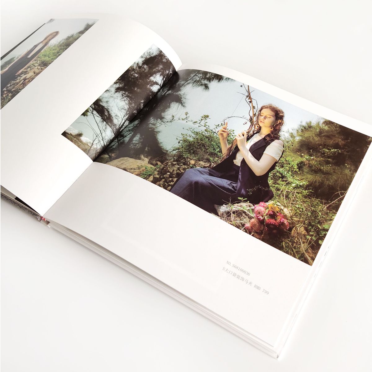 CC006 Display Brochure
