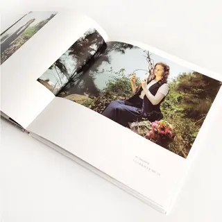 CC006 Display Brochure