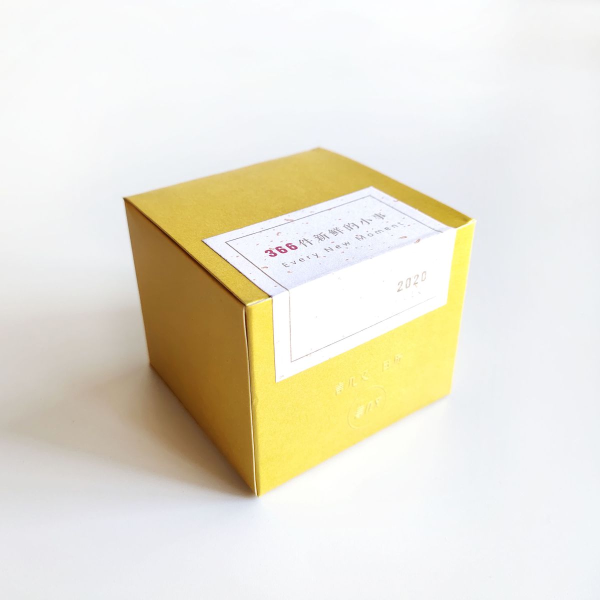 TC003 Calendars Mini Desk Calendar