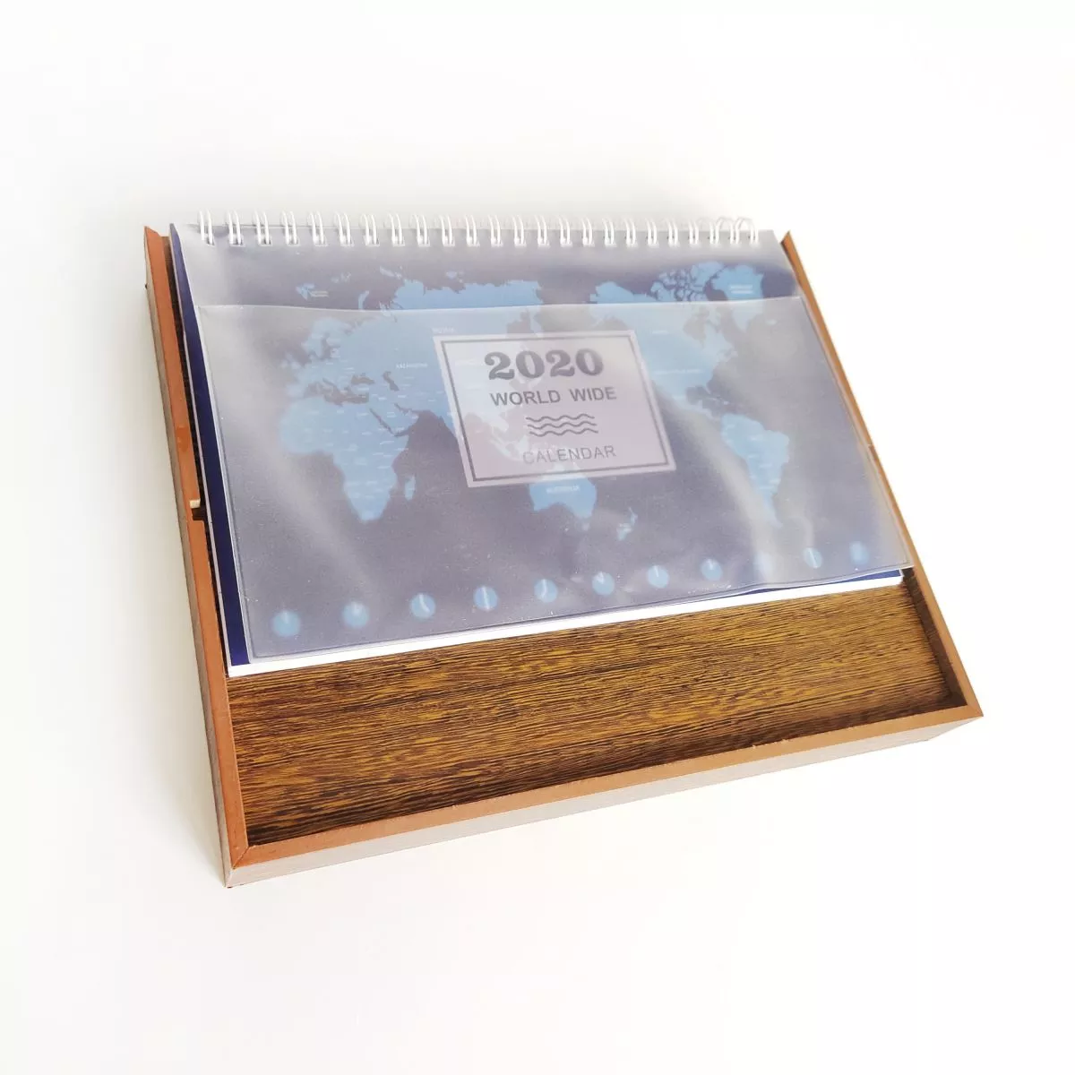 TC007 World Map Personalized Tabletop Calendars