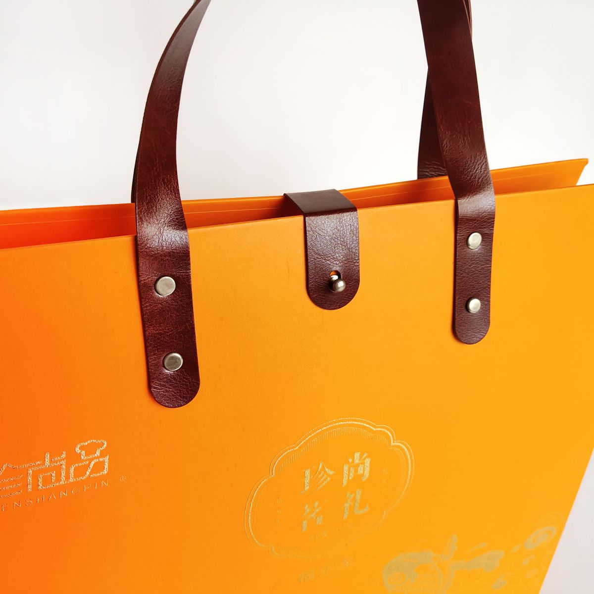 PB041 Hand Made Custom Gift Boxes