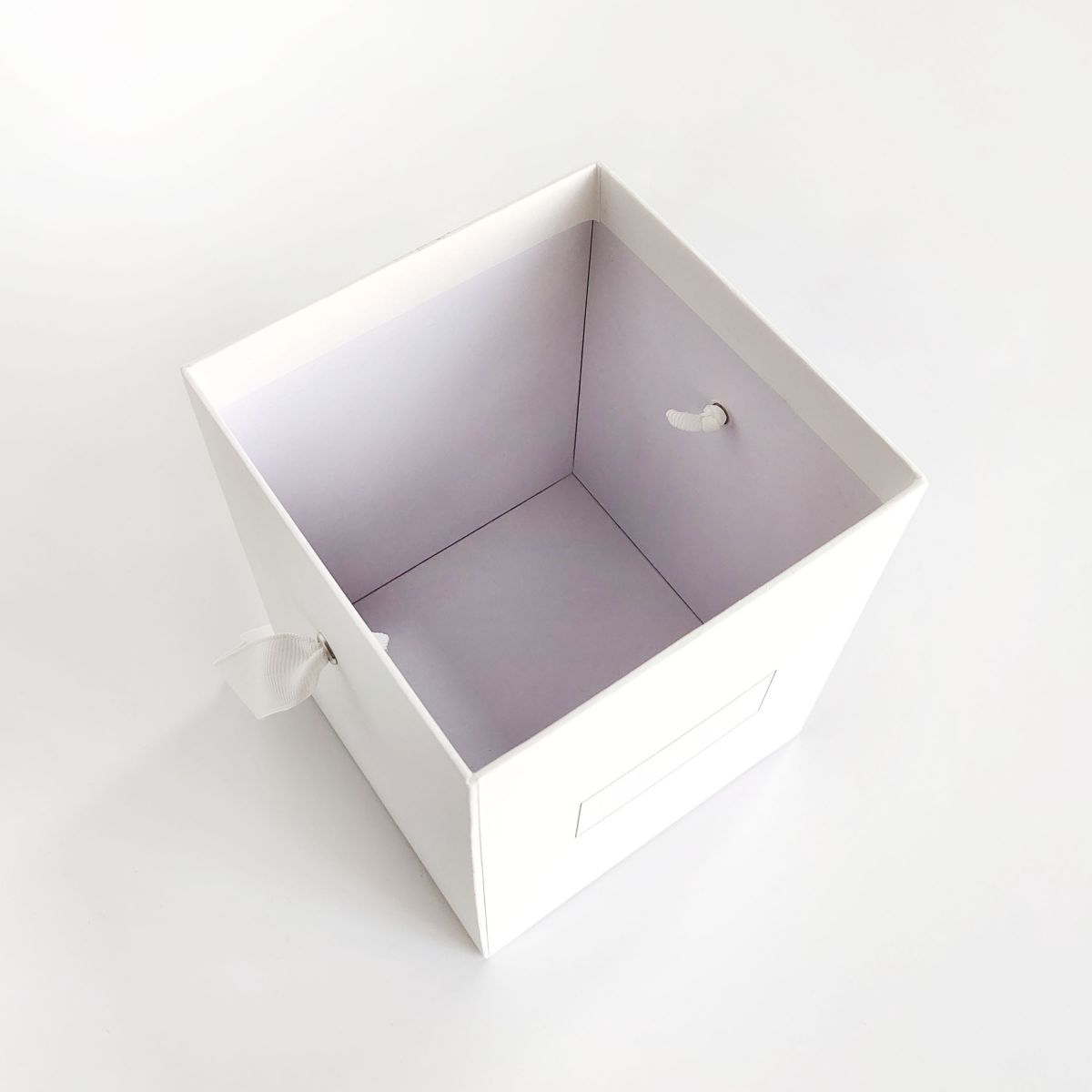 White Deluxe Gift Boxes