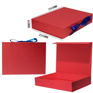 Empty carton box