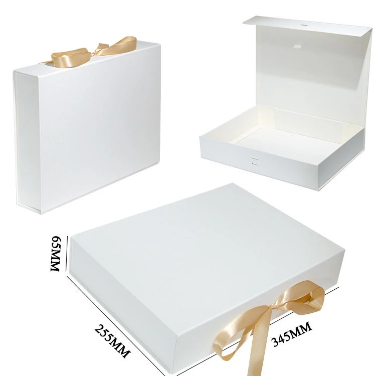 Empty paper packaging folding gift paper box
