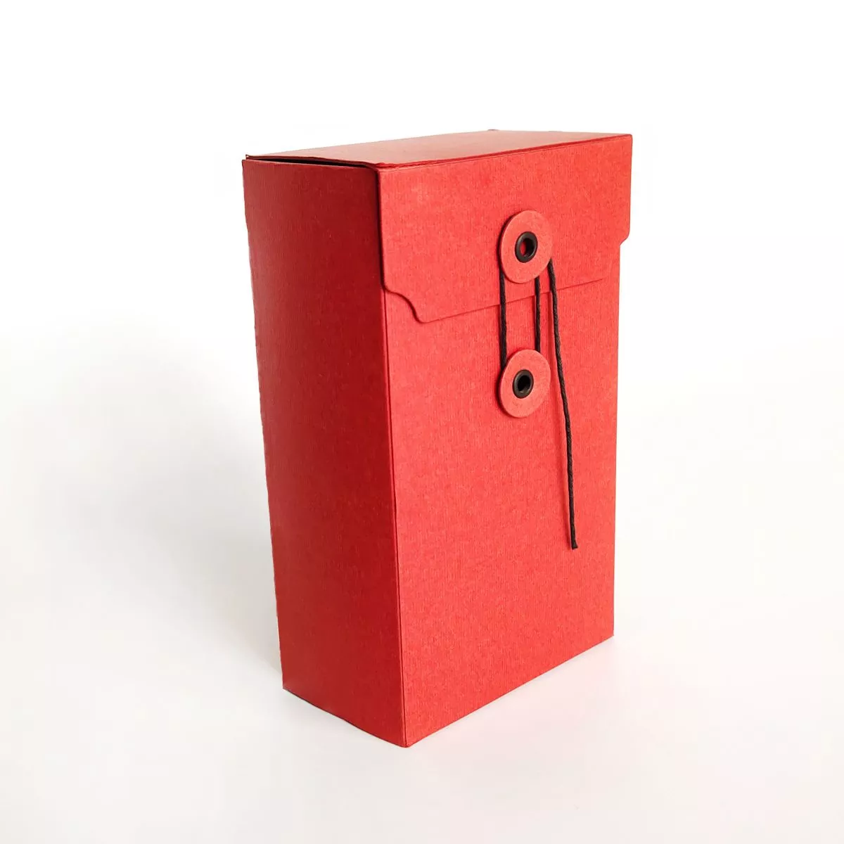 PB042 Button & String Gift Box 