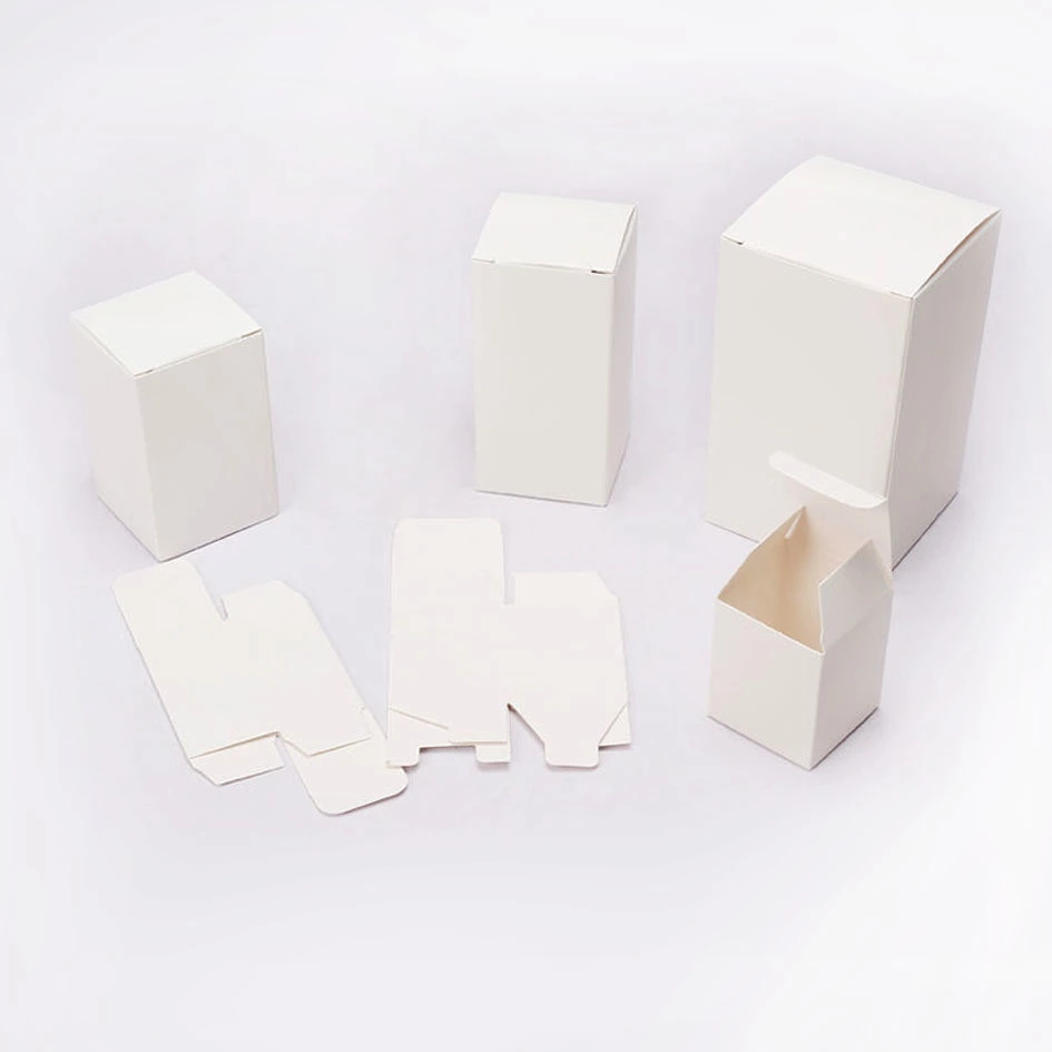 PB102 Small White Boxes