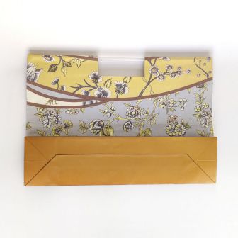 Apparel Paper Shopping Bag with Acrylic Handles