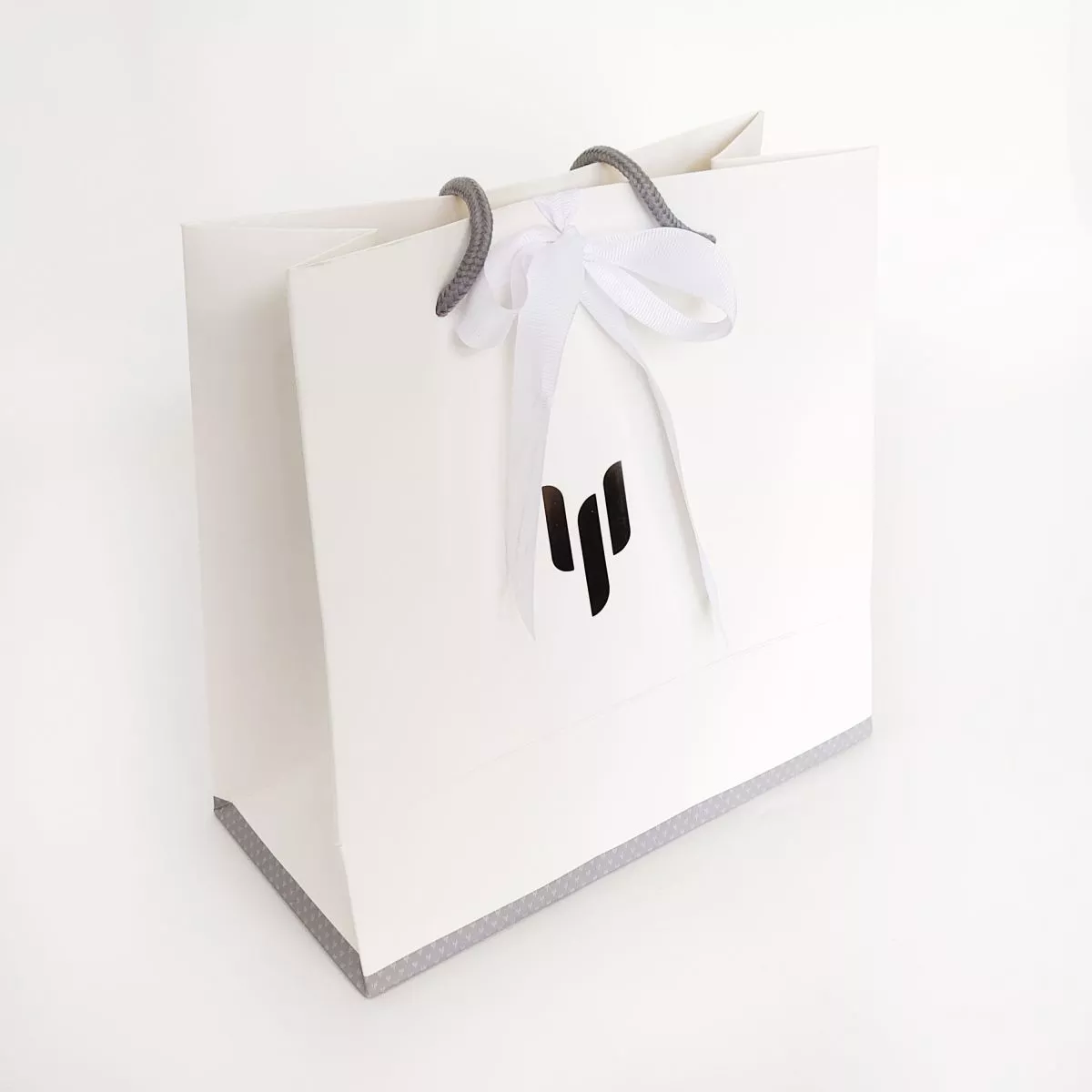 GB016 Custom Cosmetic Paper Gift Shopping Bag