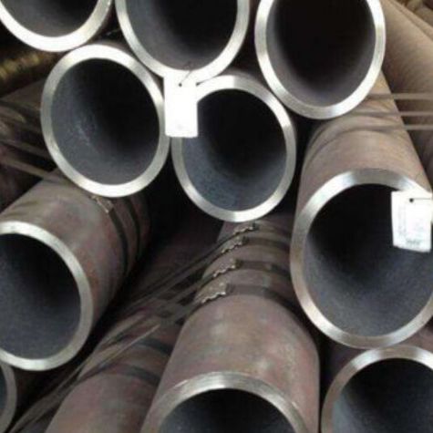 ASTM A335 Alloy Steel Seamless Pipes