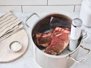 How to Deal with Beef with Sous Vide Method?