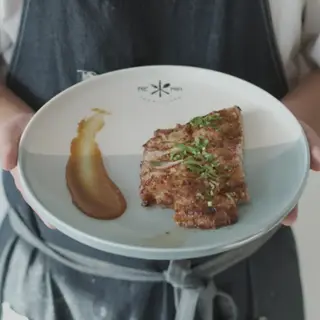 Vacuum Cooking Recipe: Pork Neck with Apple Date Jam