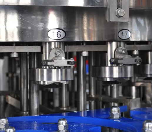Automatic Canned Drink Filling Sealing Machine, 2000-8000 BPH
