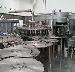 Automatic Rotary Juice Bottling Machine, 2000-20000 BPH