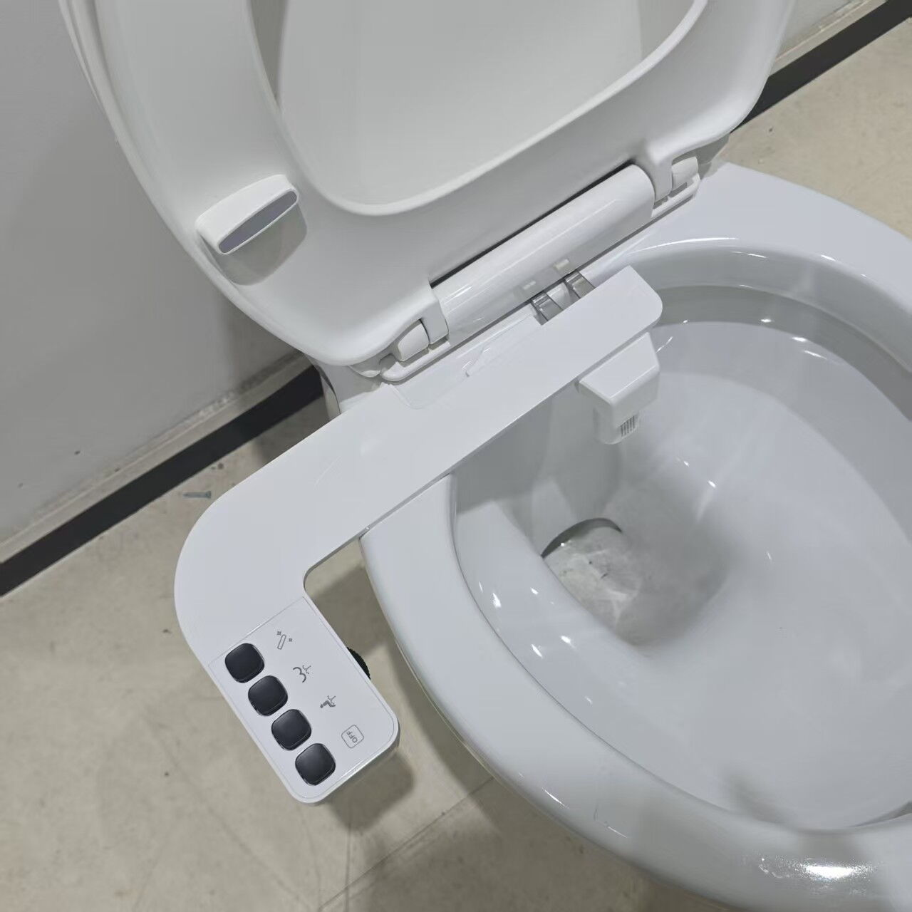 OEM/ODM Minimalist Bidet Toilet Attachment Sanitary Ware Ultra-Slim Bidet Non Electric Toilet Bidet Easy-to-Use