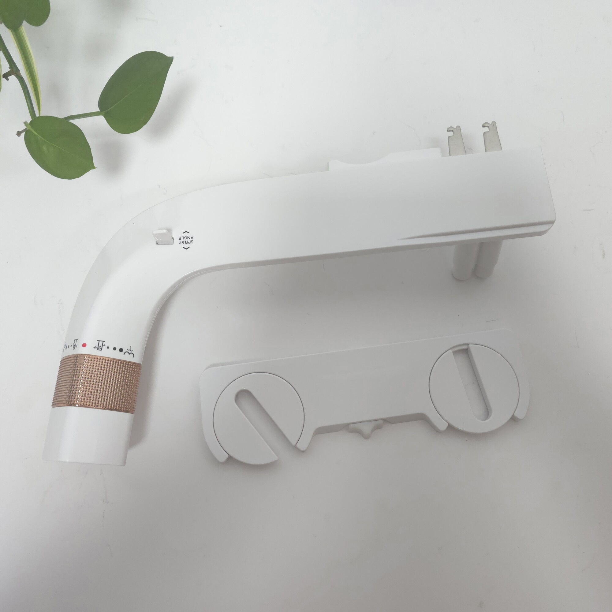 Bidet Attachment With Self-Cleaning
