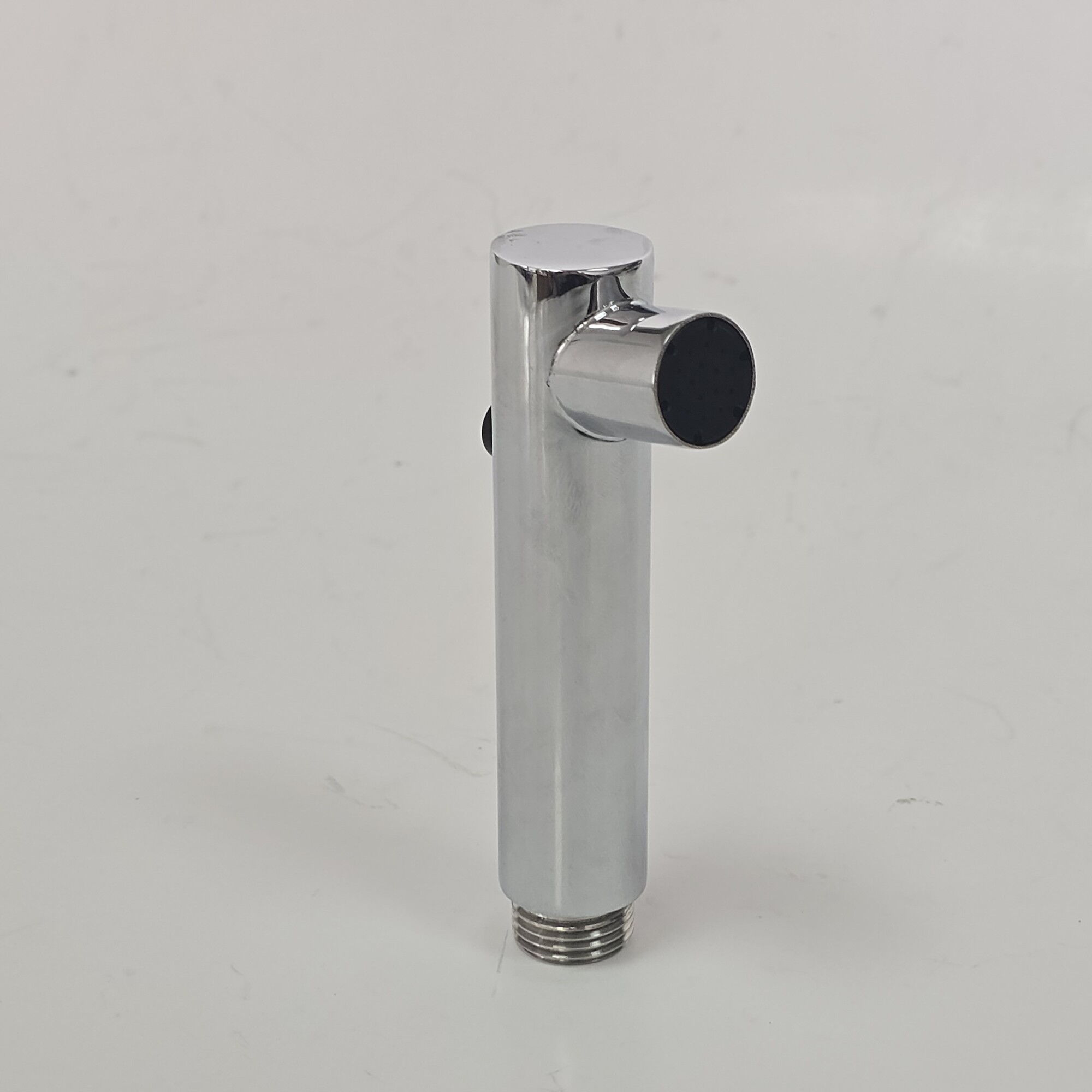 The handheld high pressure bidet easy to installation with adjustable water pressure