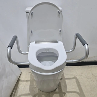 D-shaped Elevated PP Toilet Seat with Armrests, Elderly Raised Toilet Seat, Rear Wash & Feminine Wash Functions
