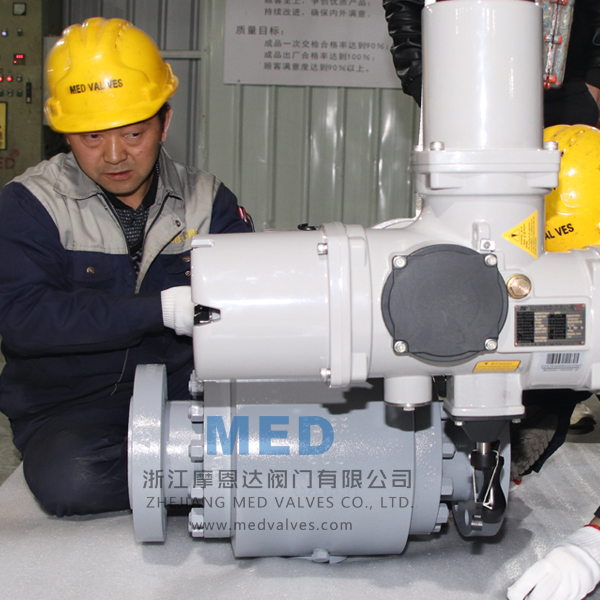 Forged Steel Three Way Ball Valve, API 6D, 3 Inch, 600 LB